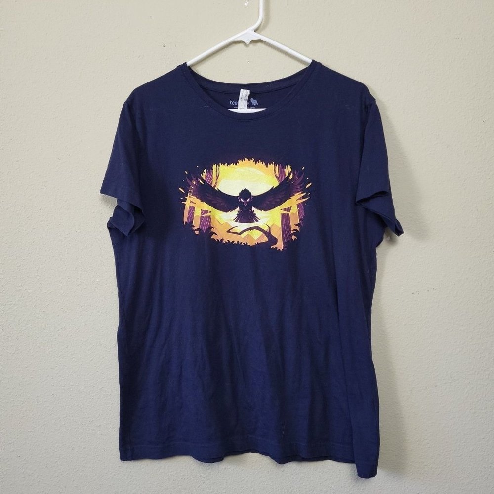 Teeturtle Women's Size XL Raven Flying In Woods Graphic Tee Navy Blue Halloween